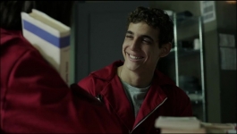 Money Heist (Hindi) - Season 01 Episode 09